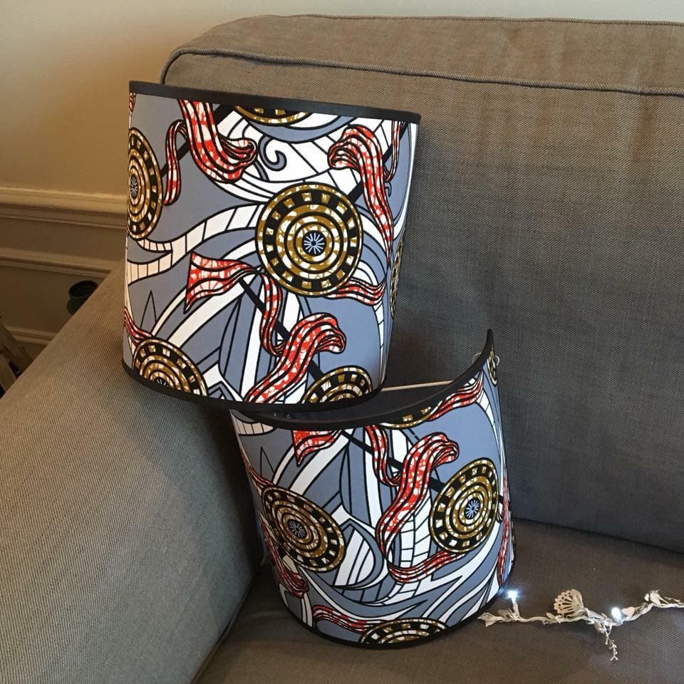 Tissu Wax gris et rouge vue 2
