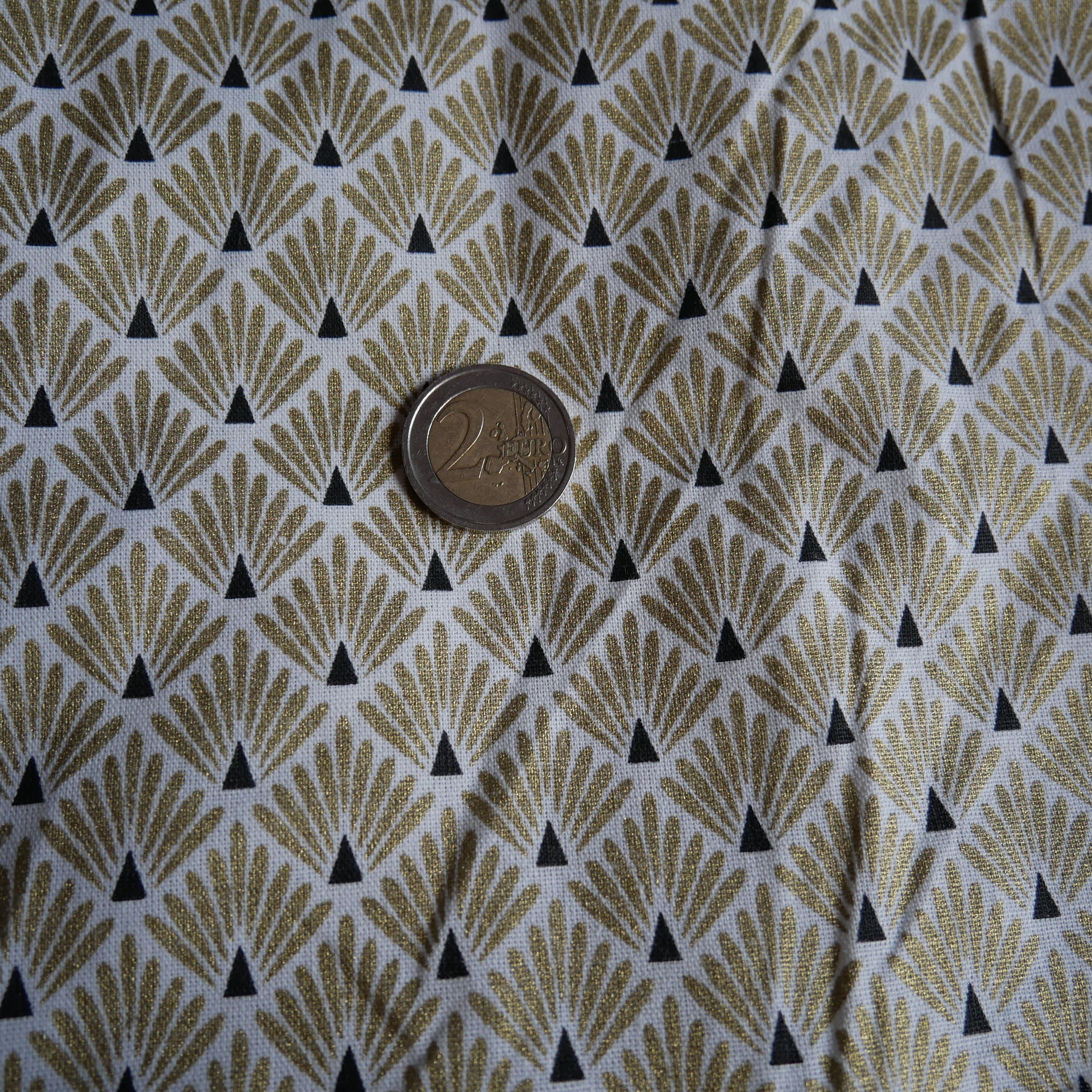 Tissu "plumes de paon" doré