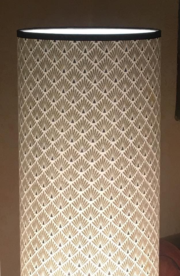 Tissu "plumes de paon" doré vue 3