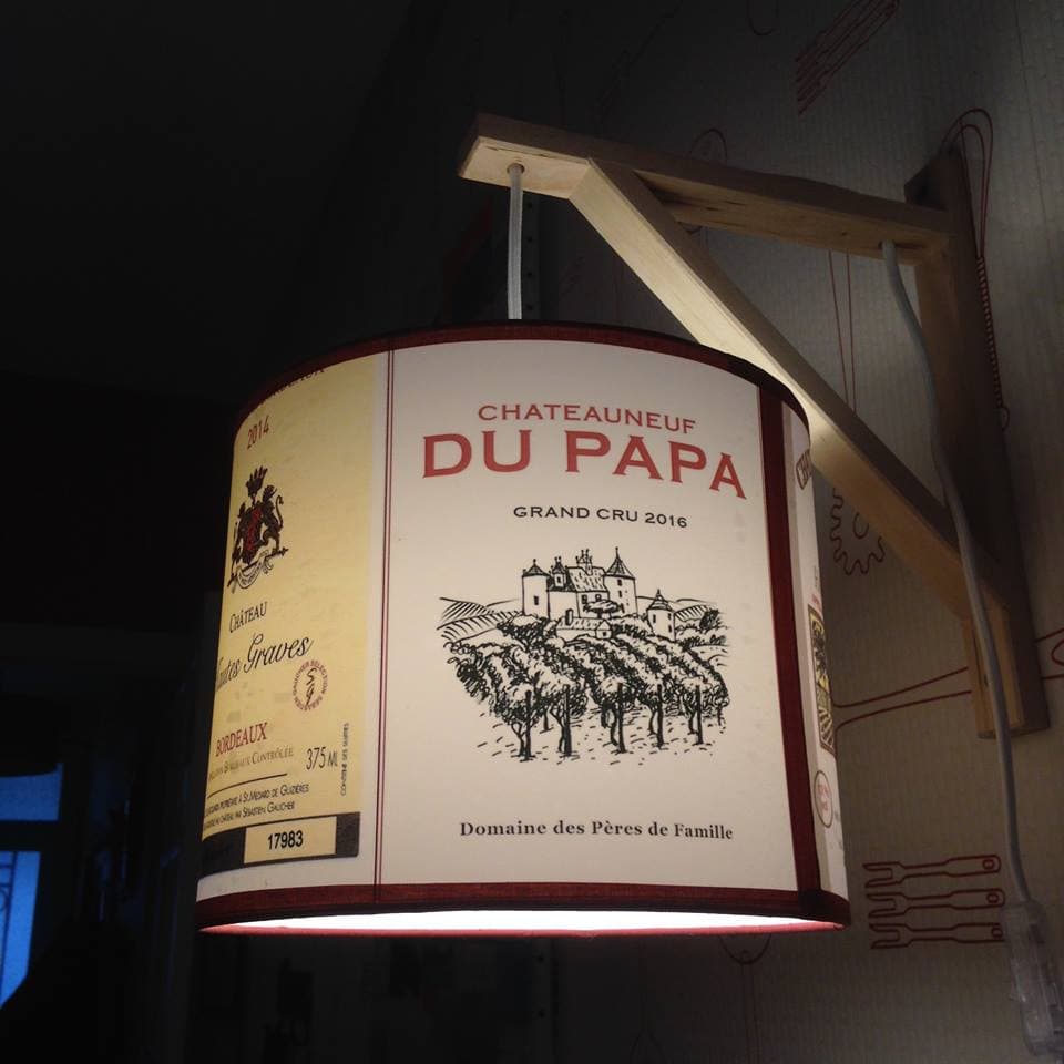 Applique équerre étiquettes de vin vue 2