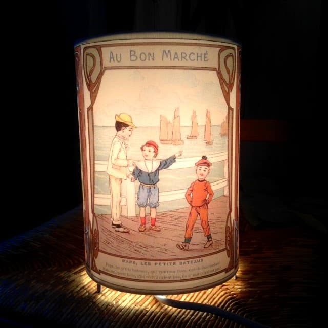 Lampe à poser comptines