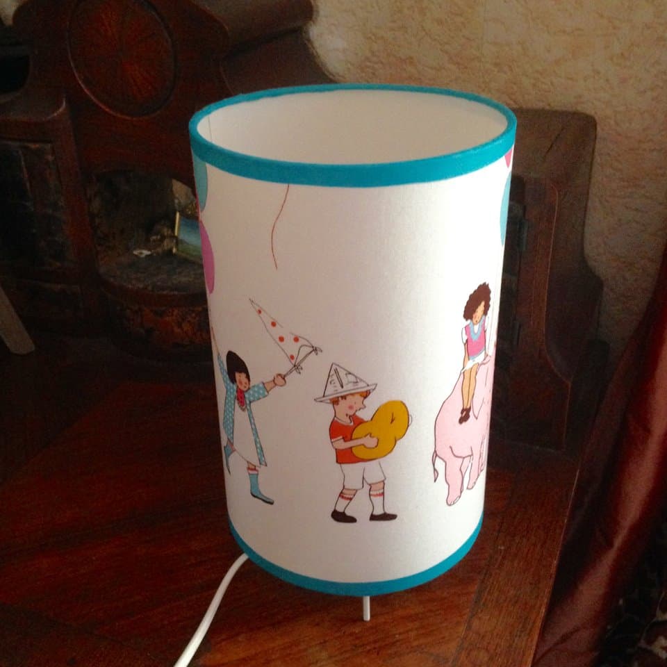 Lampe à poser tissu parade vue 2