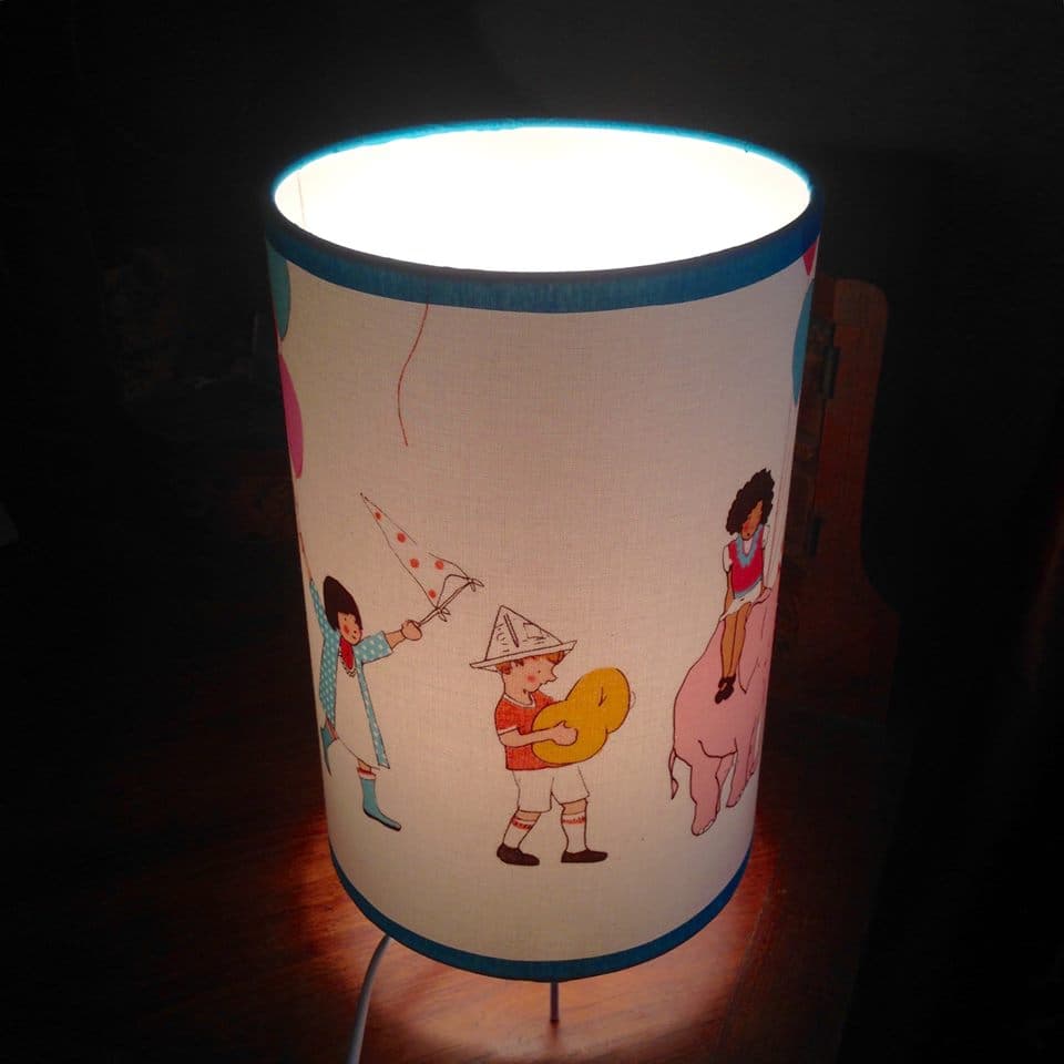 Lampe à poser tissu parade vue 3