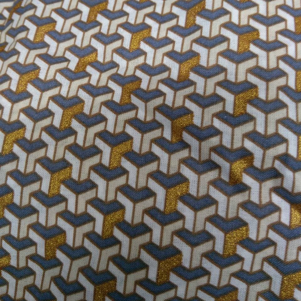 Tissu "cubik" 3 couleurs différentes