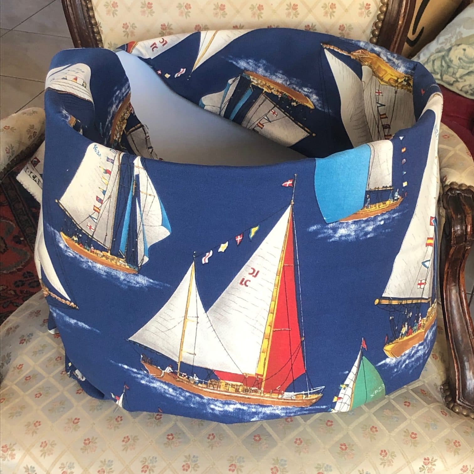 Tissu voiliers grands motifs fond bleu vue 2