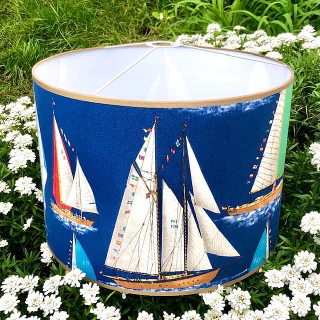 Tissu voiliers grands motifs fond bleu vue 3