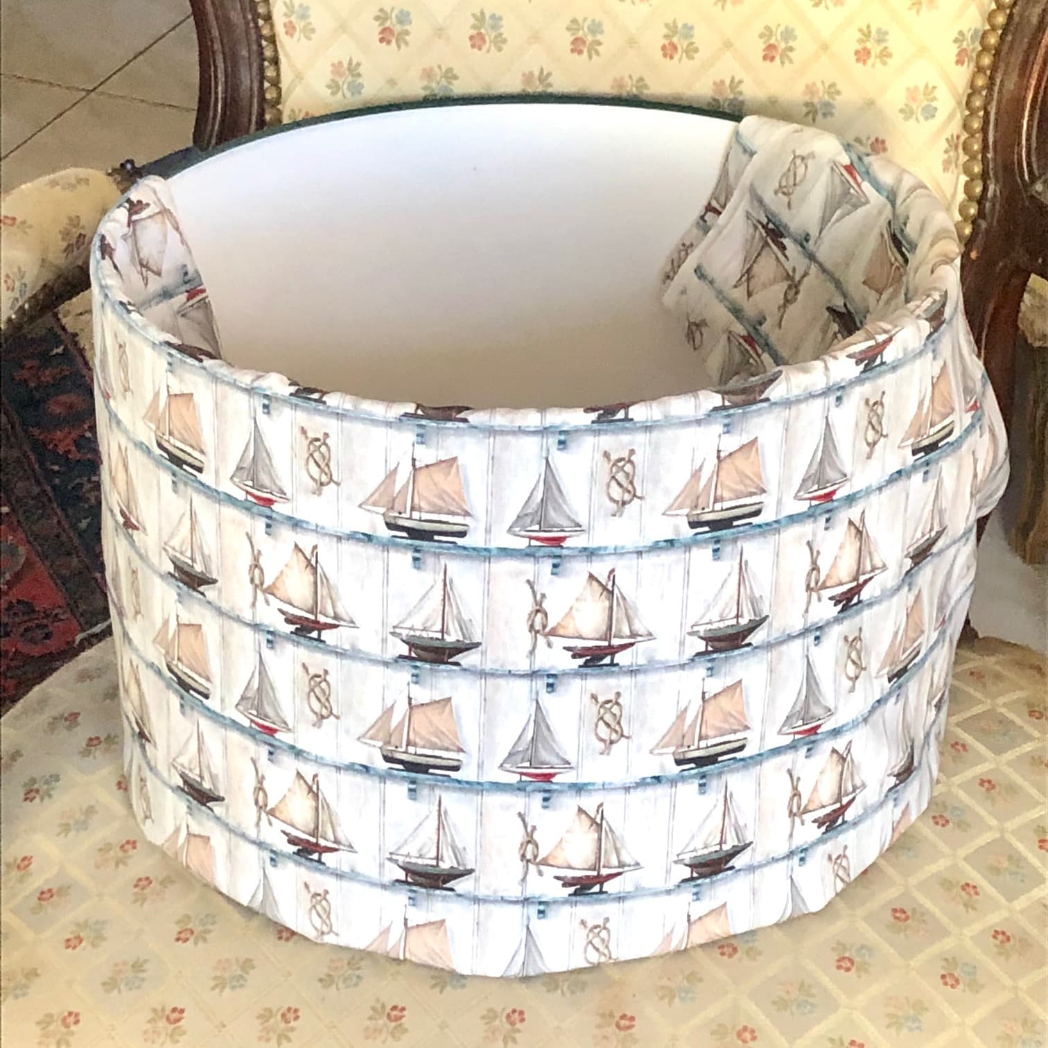 Tissu voiliers petits motifs fond blanc vue 2