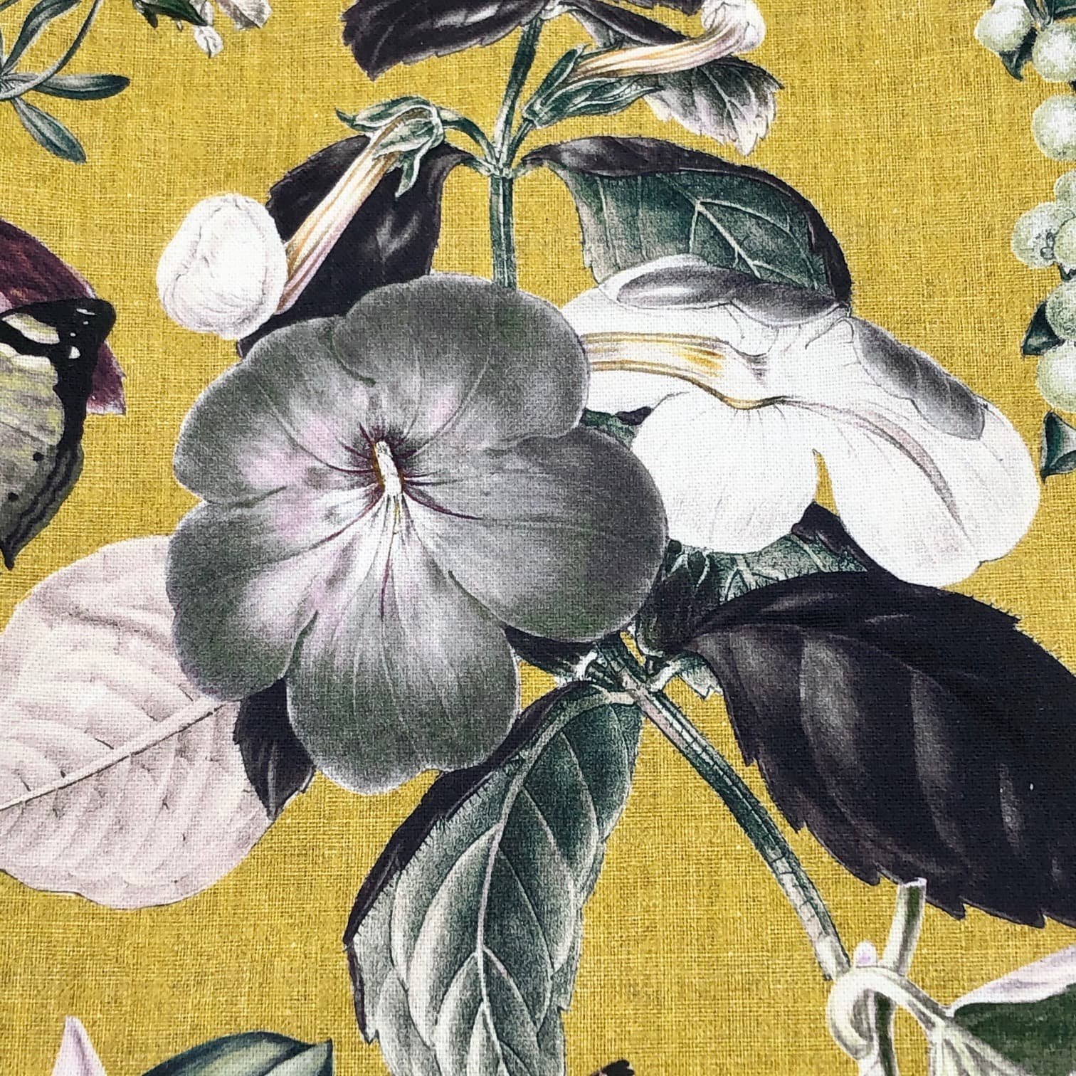 Tissu "passiflore" fond jaune vue 7