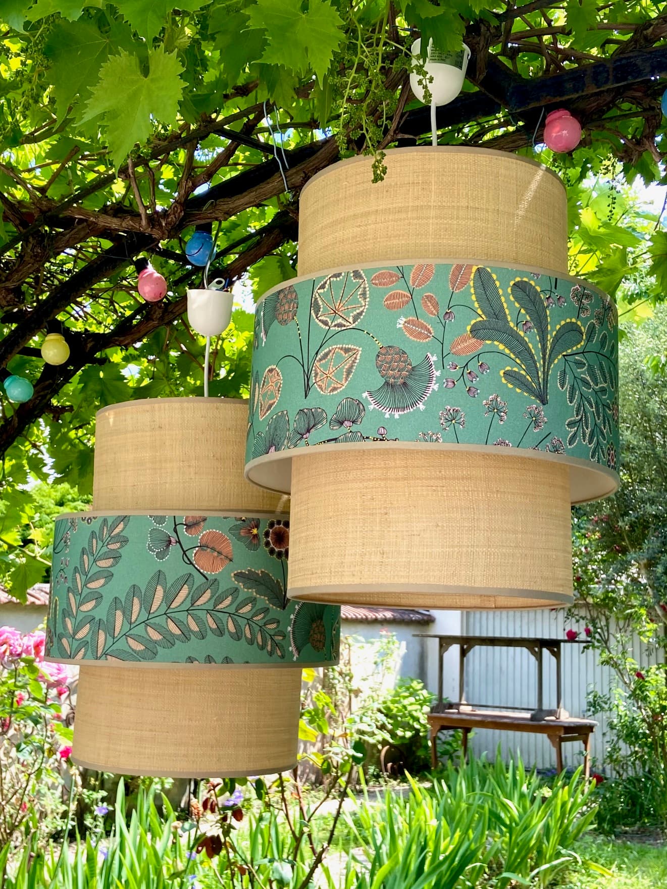Tissu Phoenix fond vert d'eau vue 6
