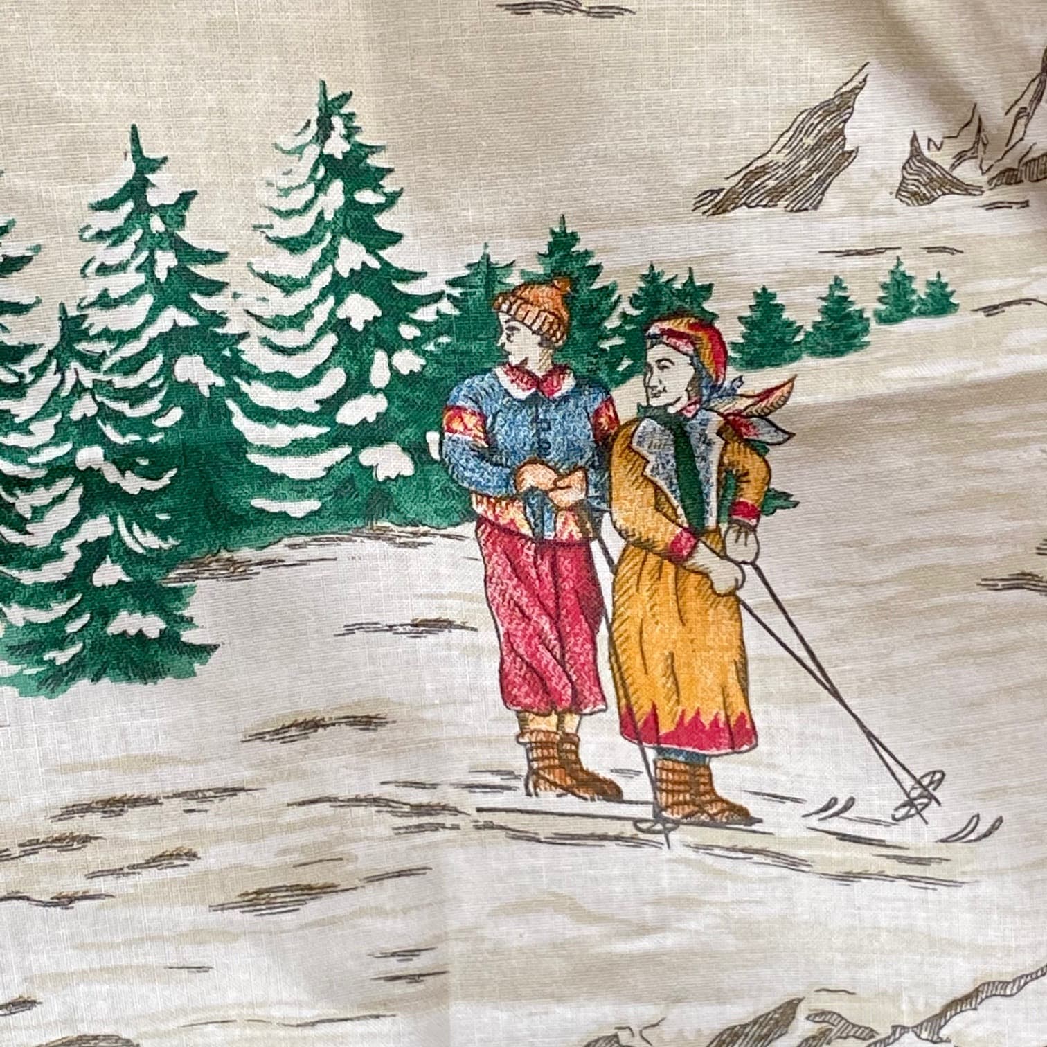Vintage ski resort fabric, dark green, view 4