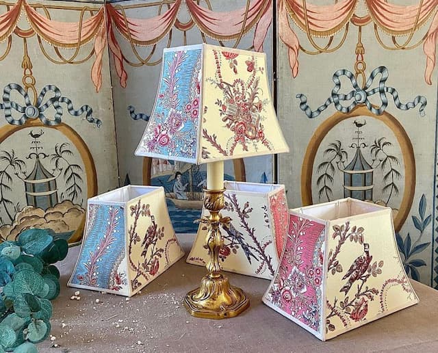 Mozart Braquenié ribbon fabric, blue or pink, view 2