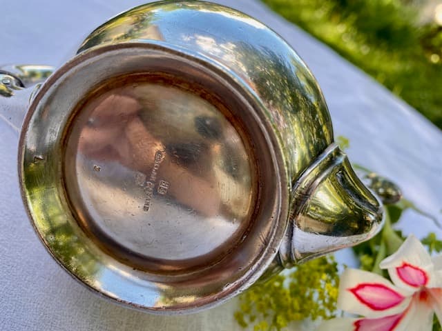 A lovely little silver-coloured metal teapot by Cailar Bayard, view 4