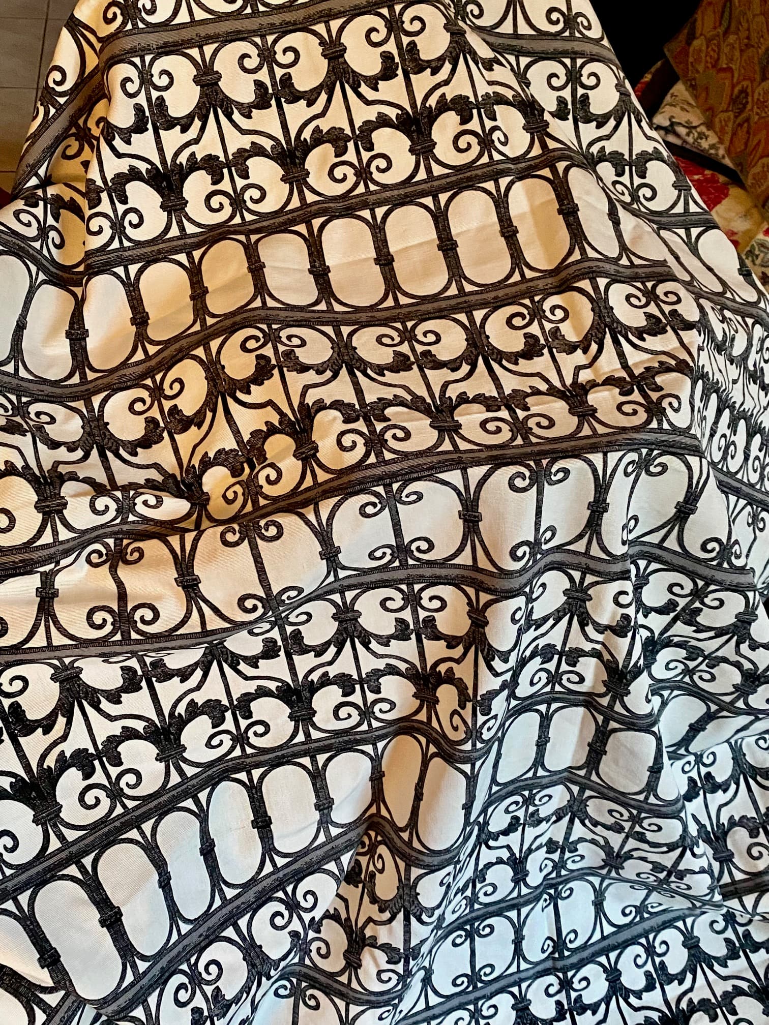 ‘Cheverny’ fabric by Boussac, view 2
