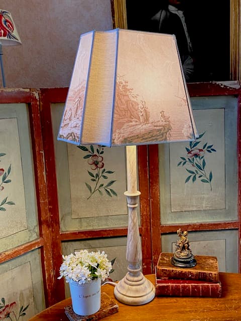 Spanish square lampshade, with a grey-scale and moiré design, view 3