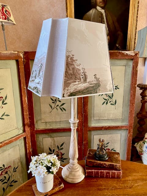Spanish square lampshade, with a grey-scale and moiré design, view 4
